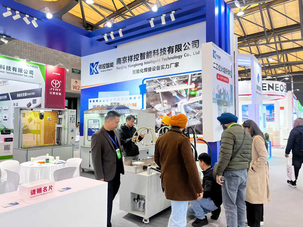 工厂没有机器人技术员？祥控智能三步解决火焰钎焊机后续操作难题