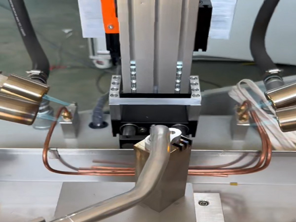 火焰钎焊机焊接圆管法兰 火焰钎焊机焊接圆管法兰