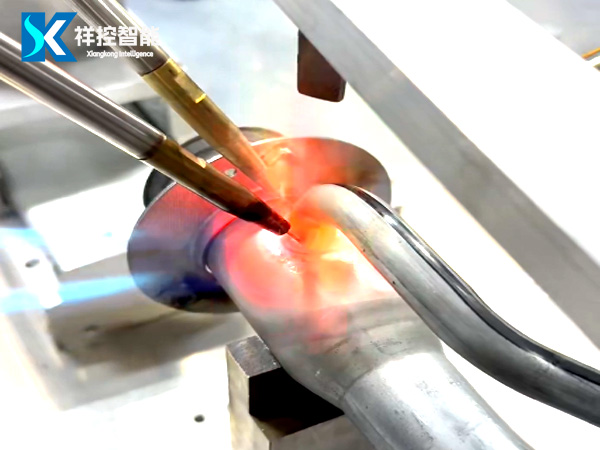 祥控火焰钎焊机焊接加油管 祥控火焰钎焊机焊接加油管