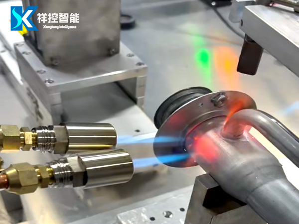 祥控火焰钎焊机焊接汽车加油管