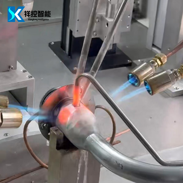 火焰钎焊机焊接汽车加油管